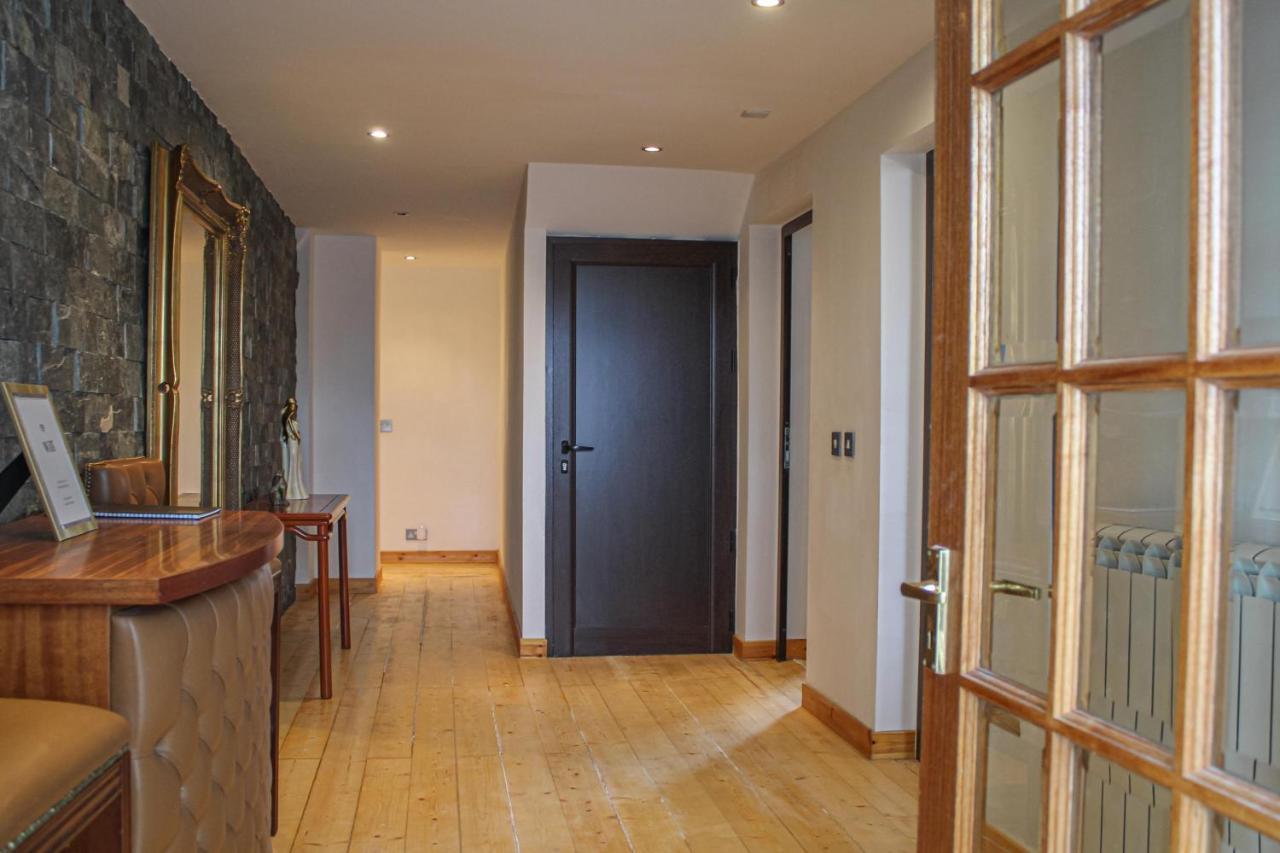 לנרק Deluxe Apartment מראה חיצוני תמונה